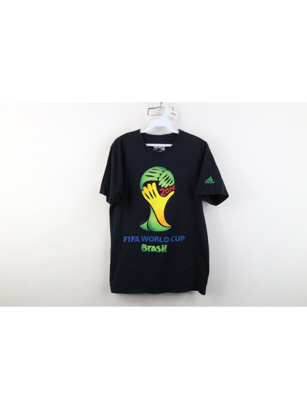 Y2K Adidas Mens Medium 2014 FIFA World Cup Brasil Soccer Futbol Football T-Shirt